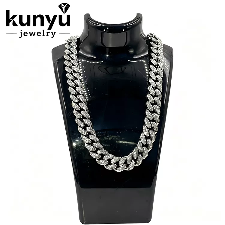 Bling क्युबा लिंक नेकलेस Bling क्युबा लिंक नेकलेस