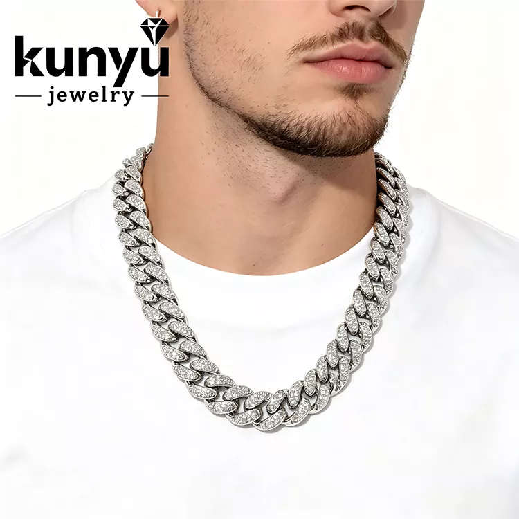Bling क्युबा लिंक नेकलेस